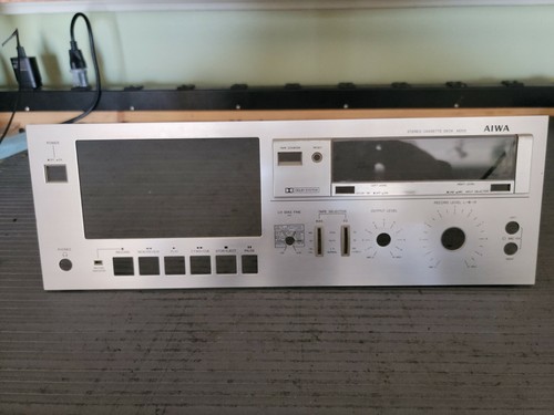 Piastra frontale per cassette