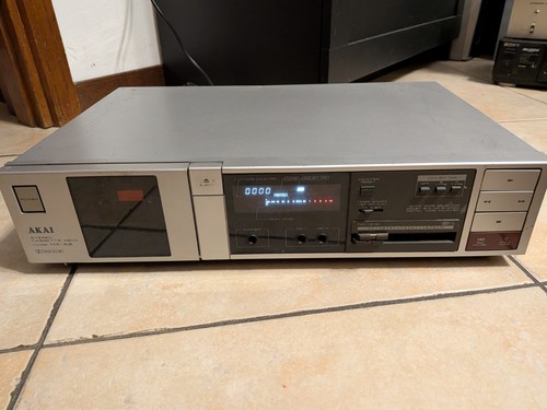 Akai stereo cassette - stereo,